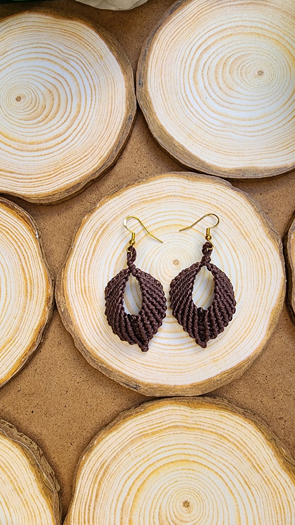 Boucles d'oreilles marron