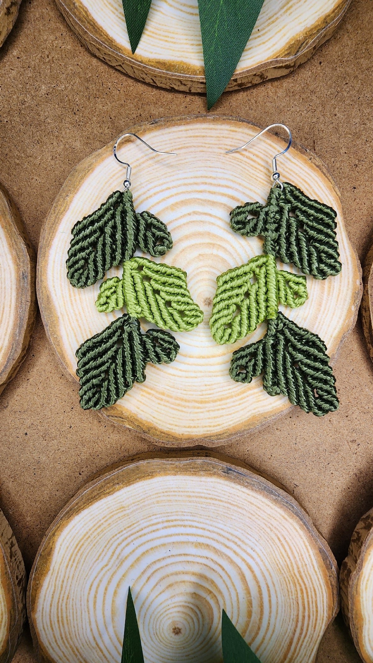 Boucles d'oreilles vertes macramé