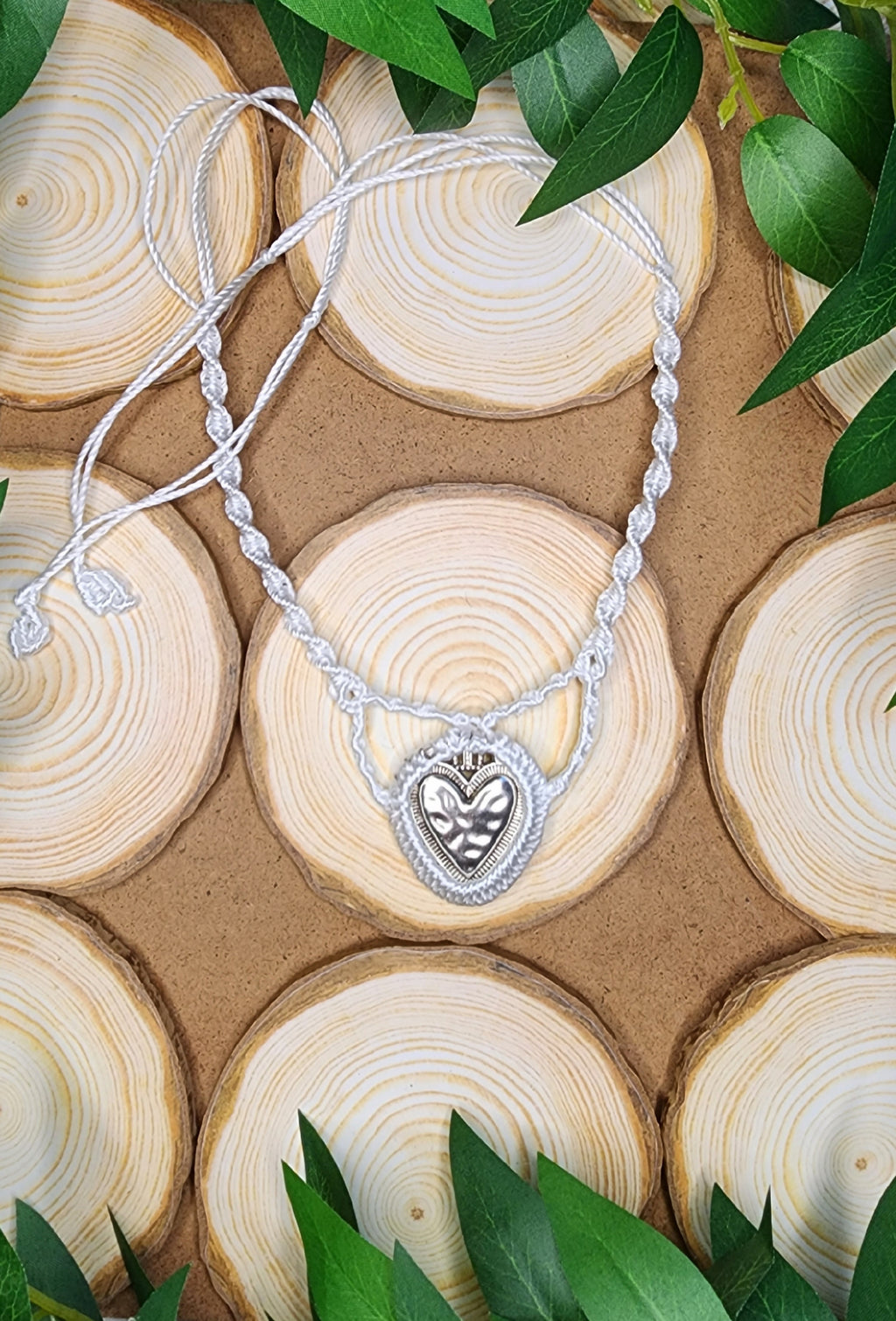 Collier ras le cou