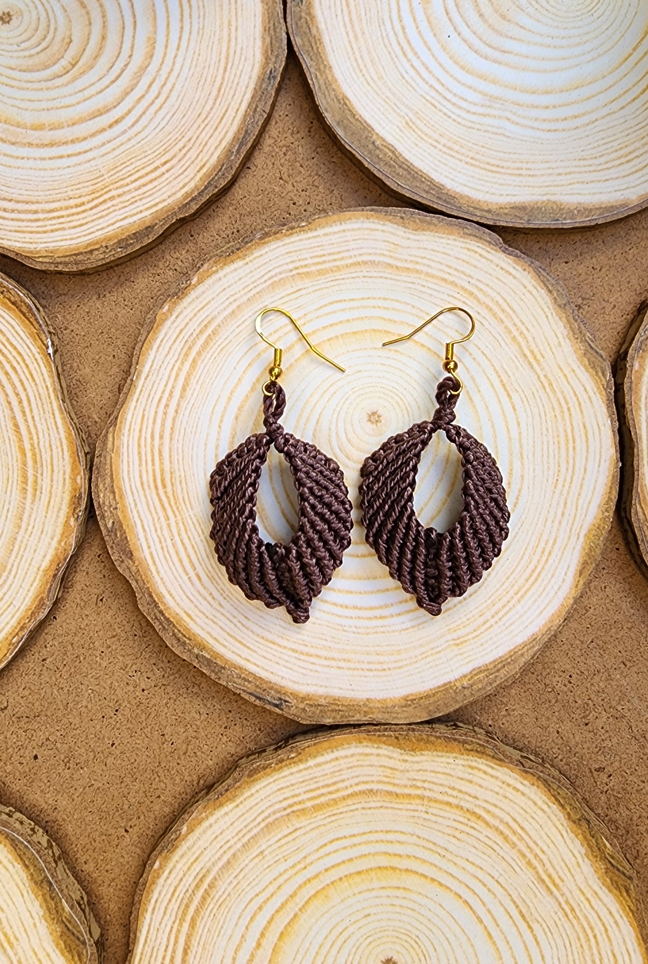 Boucles d'oreilles marron